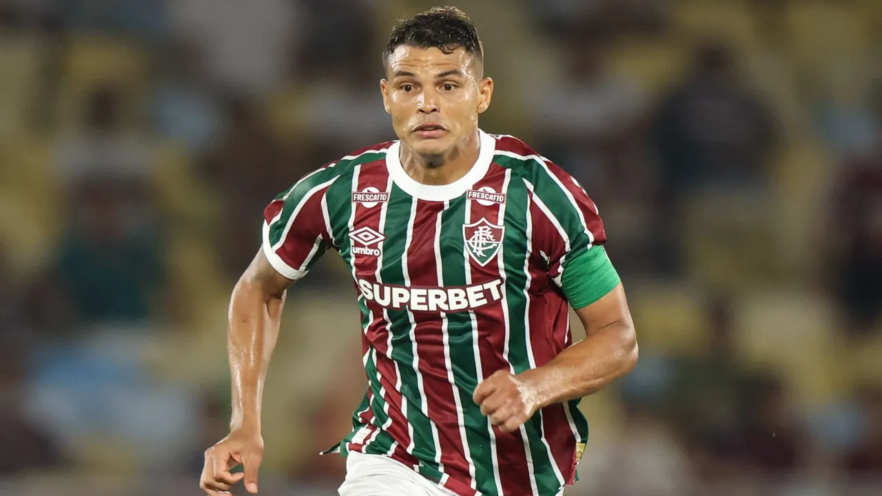 عودة مفاجئة.. تياجو سيلفا يعود لناديه السابق في أوروبا وسأنشو يغادر إنجلترا